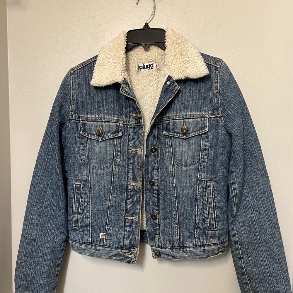 Plugg Sherpa Lined Trucker Jean Jacket Size S‎ Blue Denim EUC Women’s Small